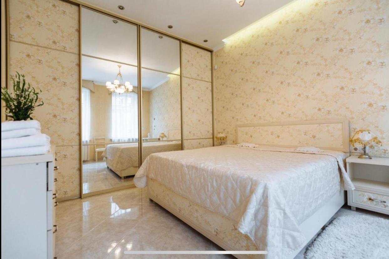 Central Lviv House المظهر الخارجي الصورة